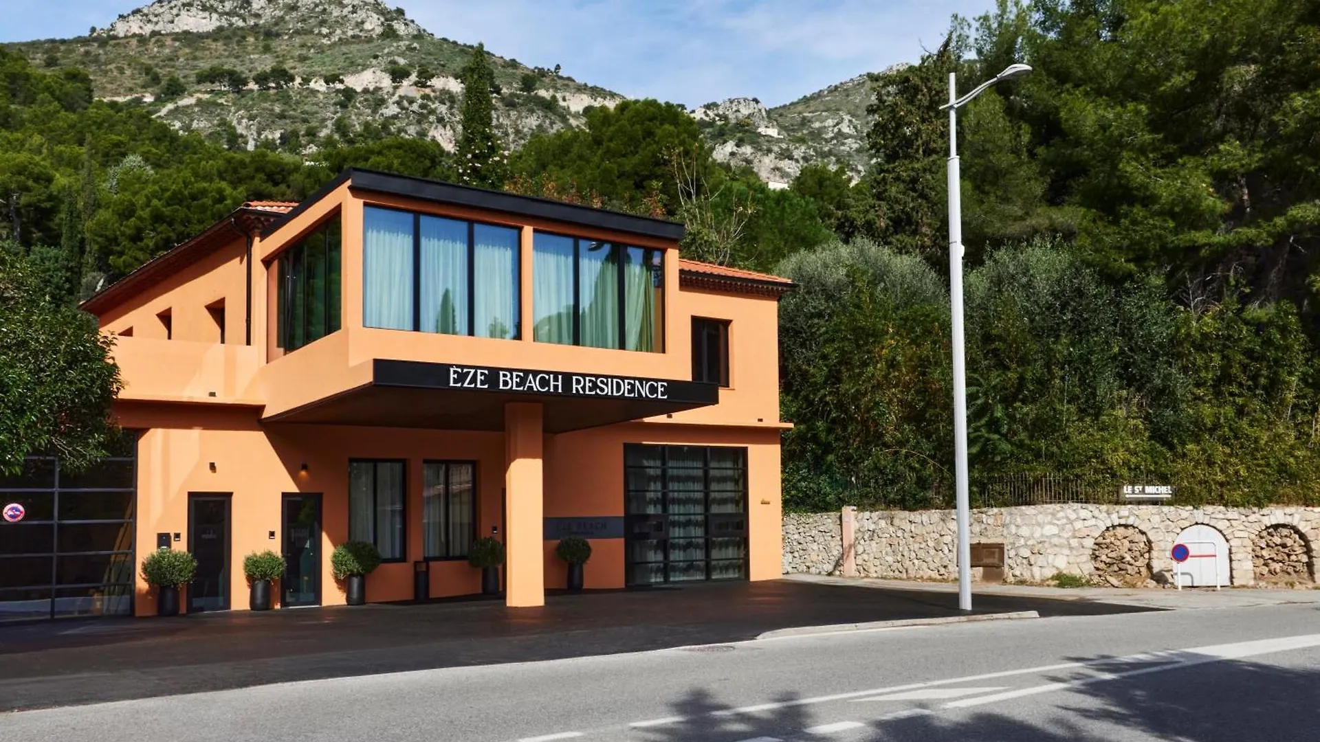 Apartamento Eze Beach Residence