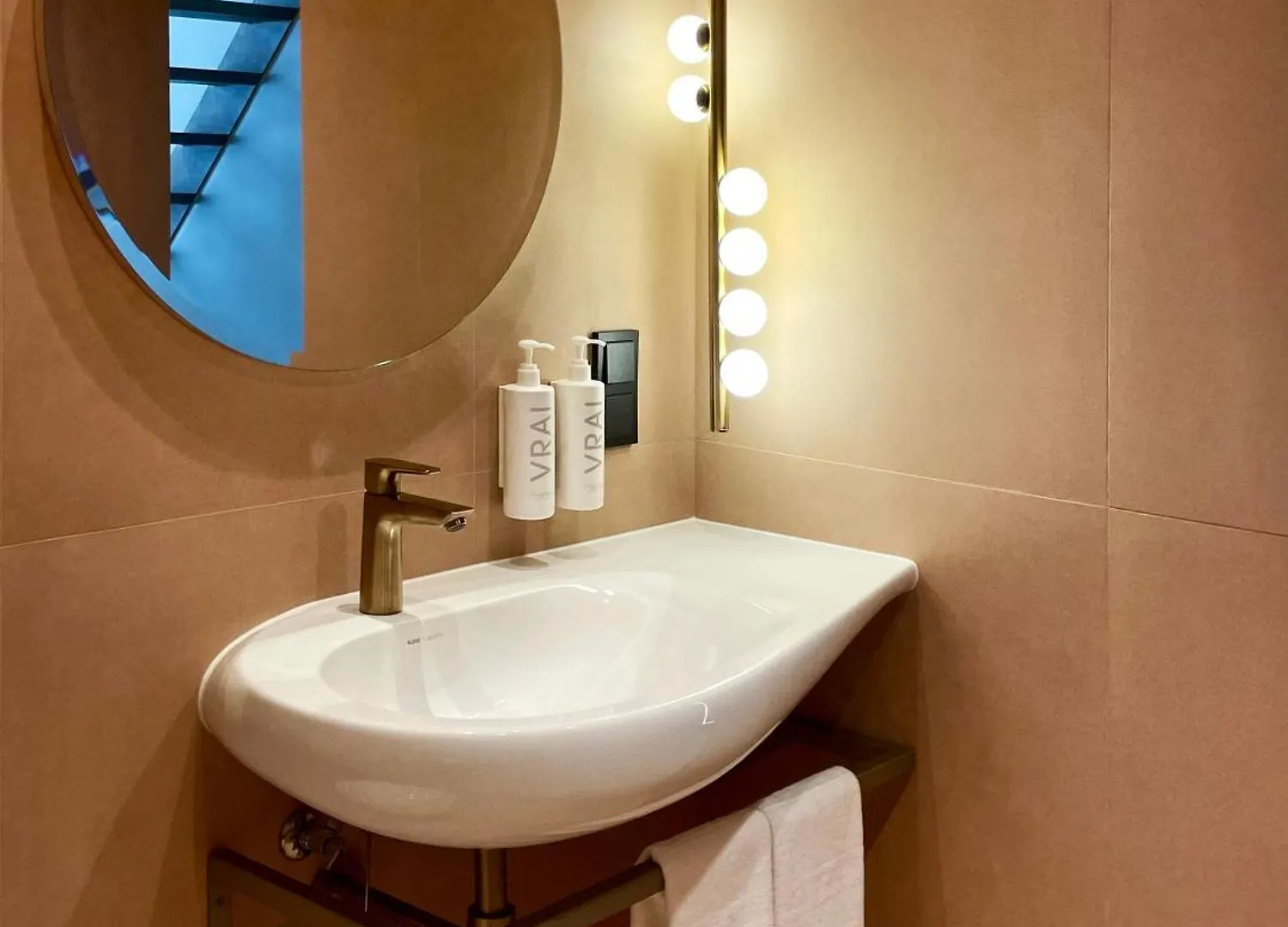 Eze Beach Residence Apartamento