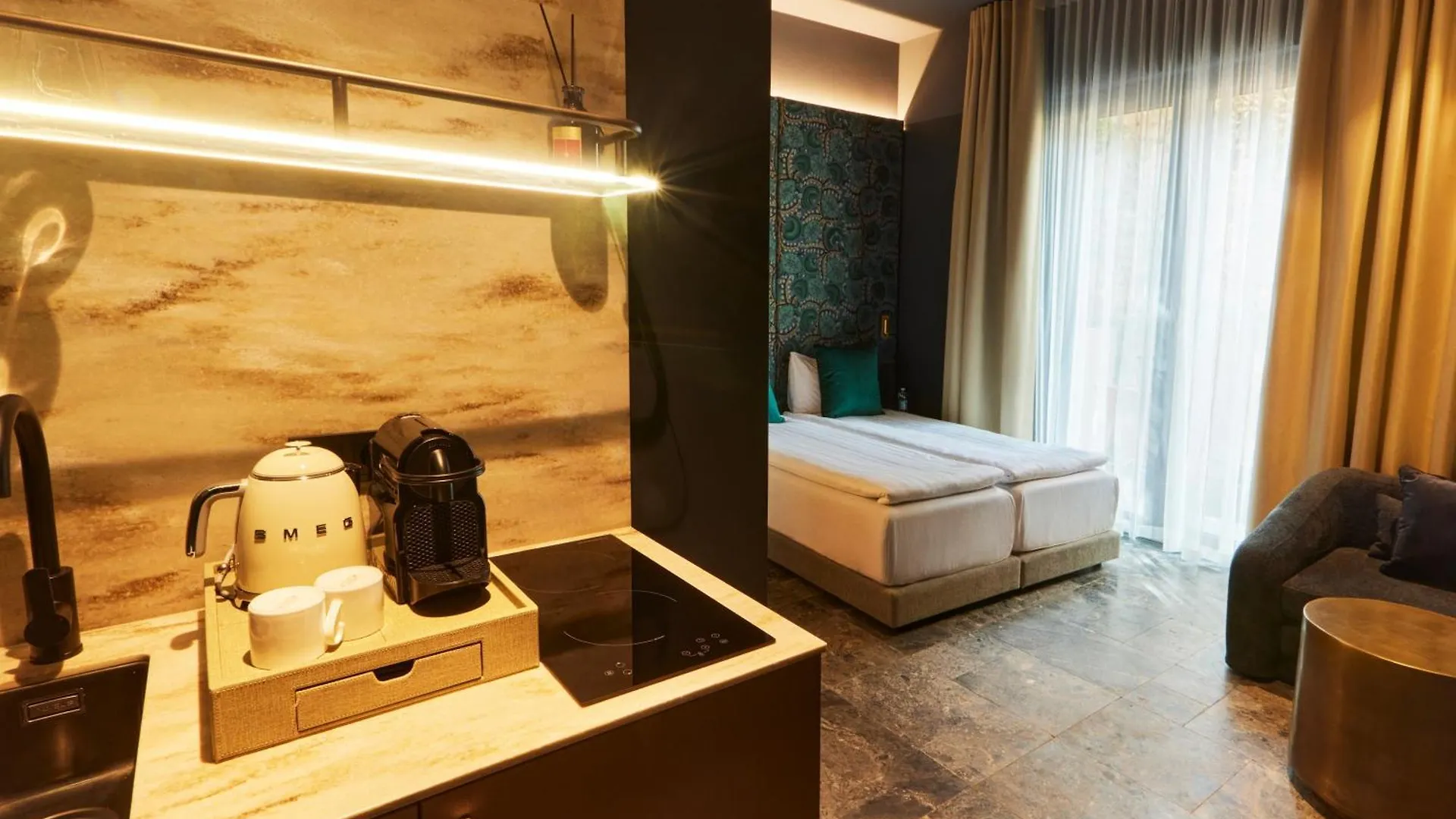 Eze Beach Residence