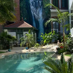 Appt Chalet Centre Calme 2ch/jardin , Tarbes France